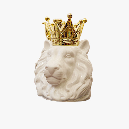 动物皇冠白瓷储蓄罐  狮子